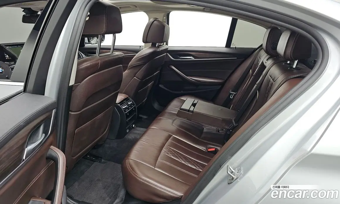 BMW 5 серия 2018 2.0 автомат (гидро), фото 15