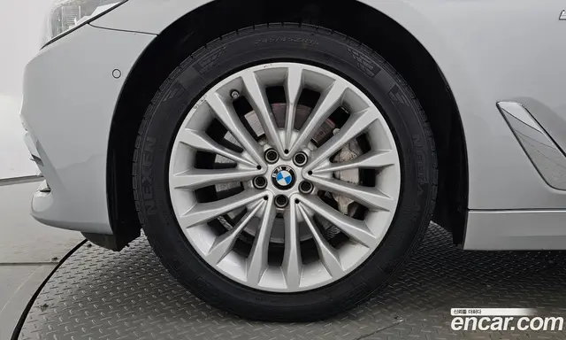 BMW 5 серия 2018 2.0 автомат (гидро), миниатюра 4