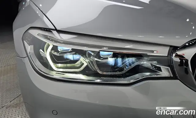 BMW 5 серия 2018 2.0 автомат (гидро), миниатюра 7
