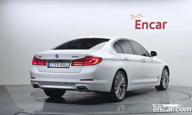 BMW 5 серия 2018 3.0 автомат (гидро), миниатюра 2