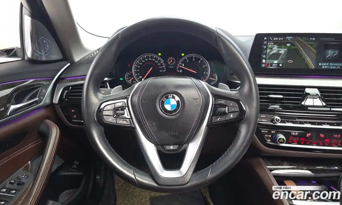 BMW 5 серия 2018 3.0 автомат (гидро), фото 19