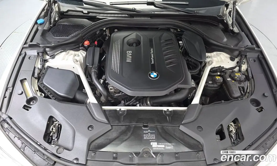 BMW 5 серия 2018 3.0 автомат (гидро), фото 6