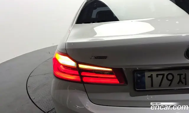 BMW 5 серия 2018 3.0 автомат (гидро), миниатюра 9
