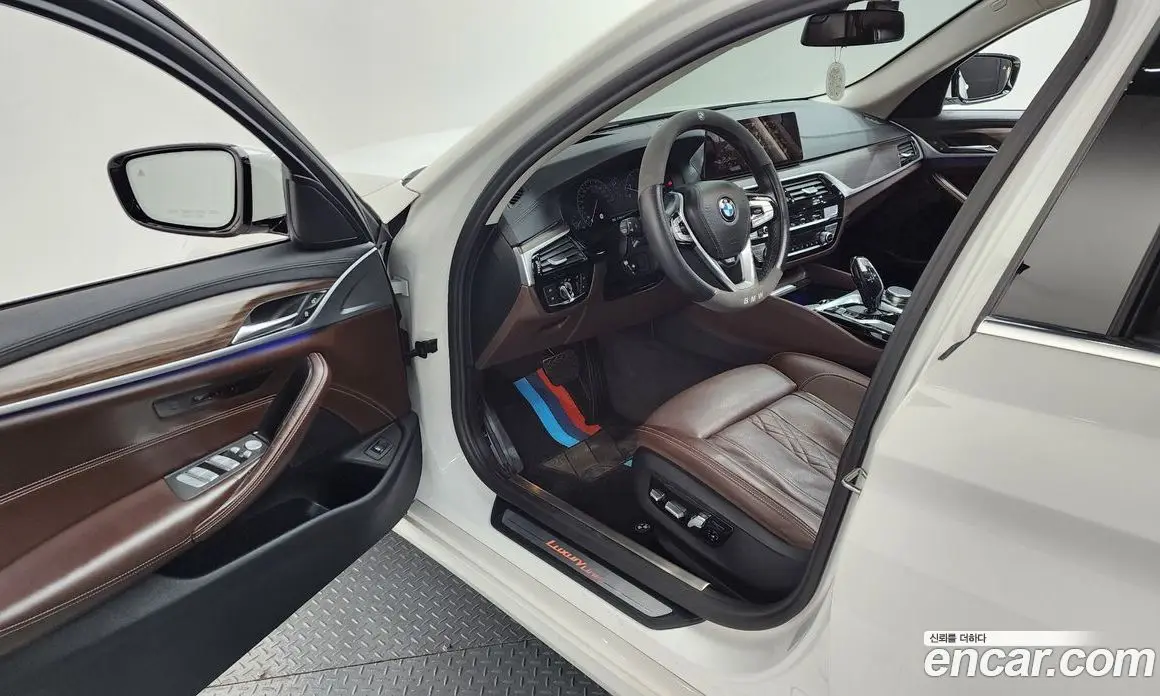 BMW 5 серия 2019 2.0 автомат (гидро), фото 13