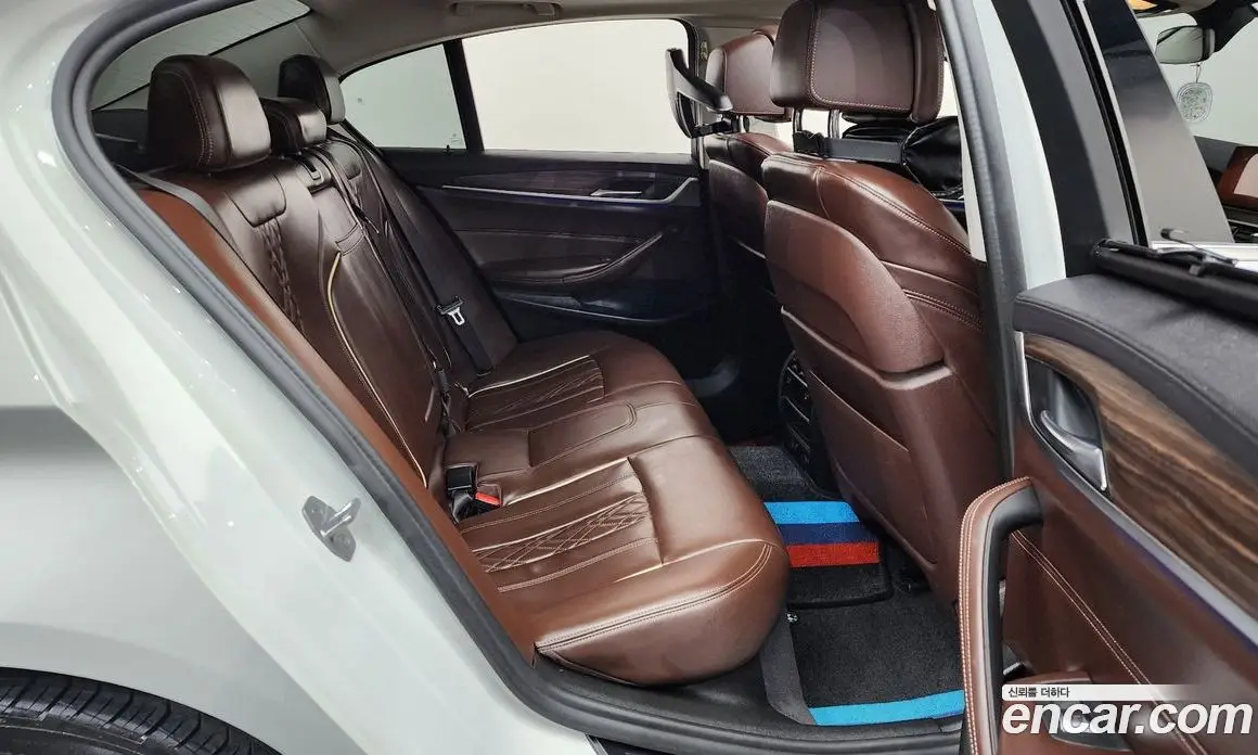 BMW 5 серия 2019 2.0 автомат (гидро), фото 17