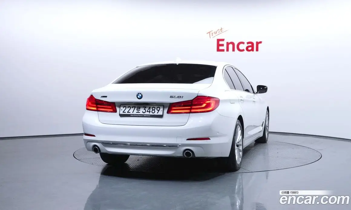 BMW 5 серия 2019 2.0 автомат (гидро), фото 4