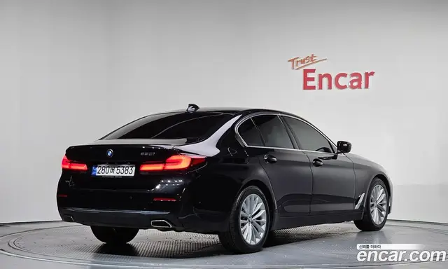 BMW 5 серия 2021 2.0 автомат (гидро), миниатюра 2