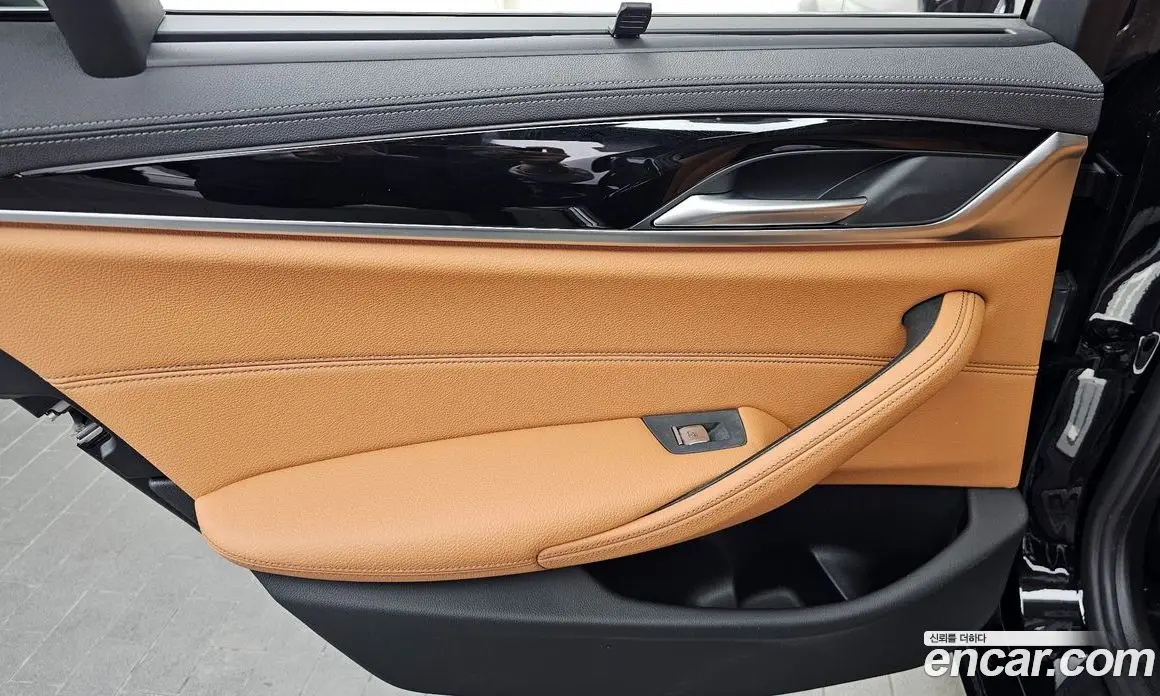 BMW 5 серия 2021 2.0 автомат (гидро), фото 15