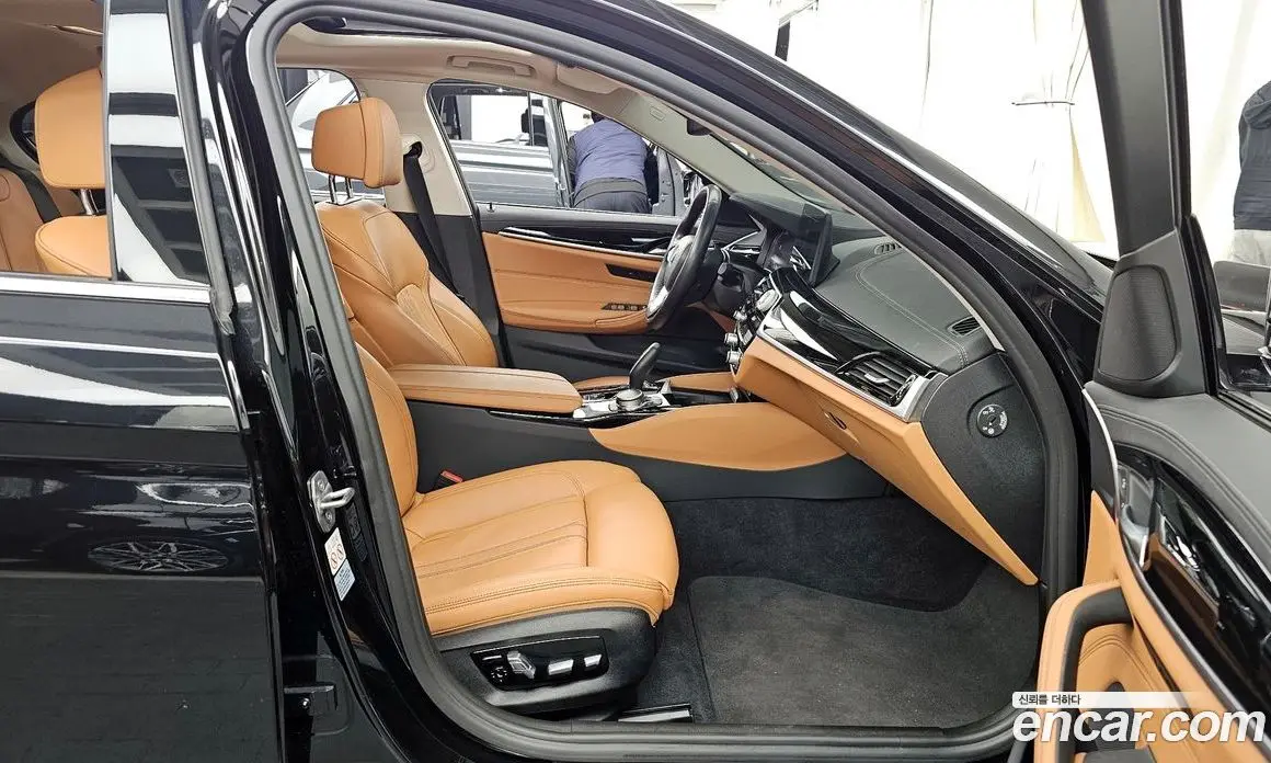 BMW 5 серия 2021 2.0 автомат (гидро), фото 17