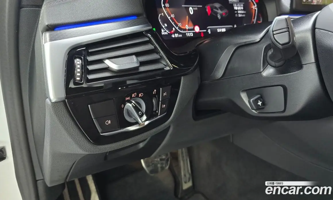 BMW 5 серия 2023 2.0 автомат (гидро), фото 20 BMW 5 серия 2023 2.0 автомат (гидро), фото 20