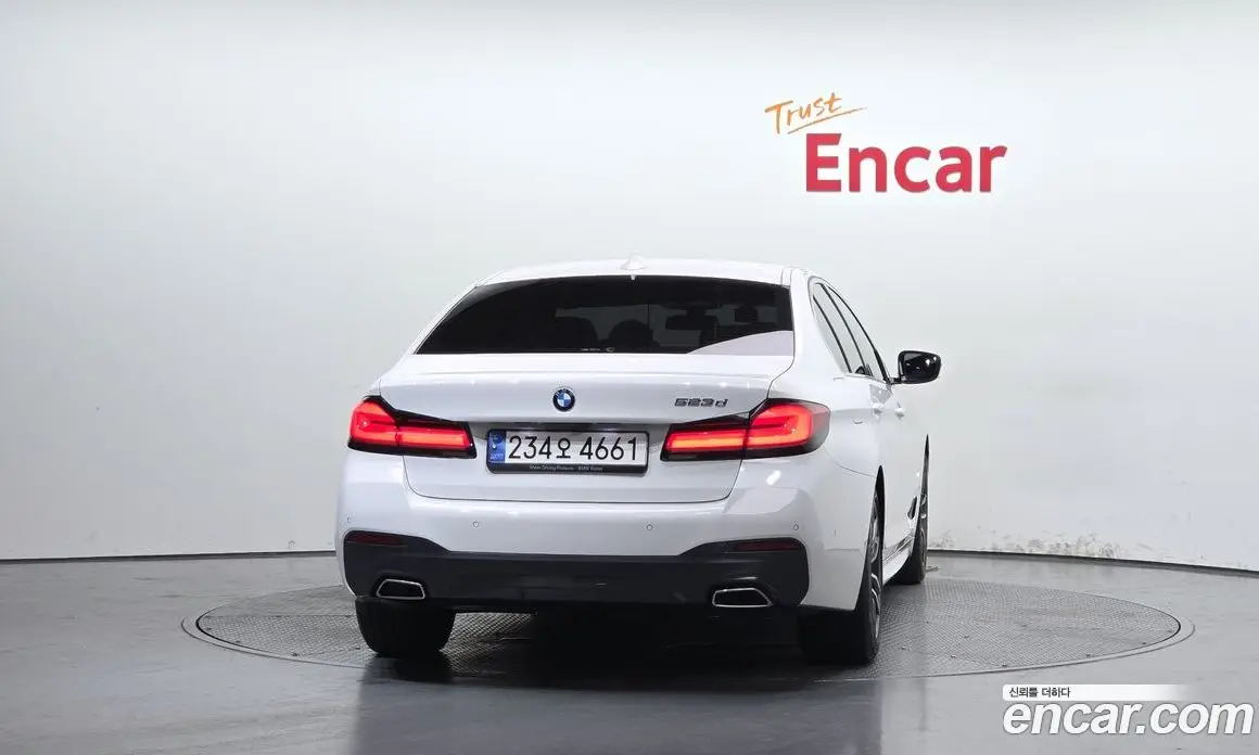 BMW 5 серия 2023 2.0 автомат (гидро), фото 4 BMW 5 серия 2023 2.0 автомат (гидро), фото 4