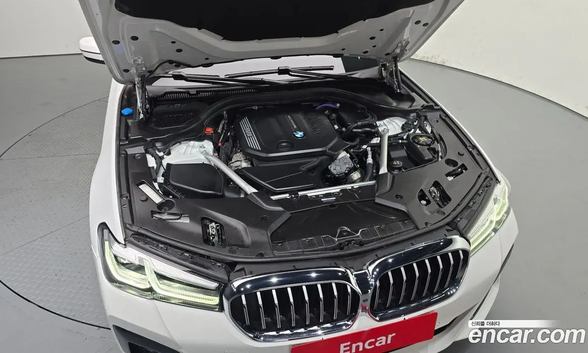 BMW 5 серия 2023 2.0 автомат (гидро), фото 6 BMW 5 серия 2023 2.0 автомат (гидро), фото 6
