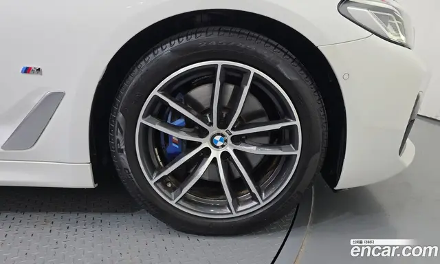 BMW 5 серия 2023 2.0 автомат (гидро), миниатюра 7 BMW 5 серия 2023 2.0 автомат (гидро), миниатюра 7