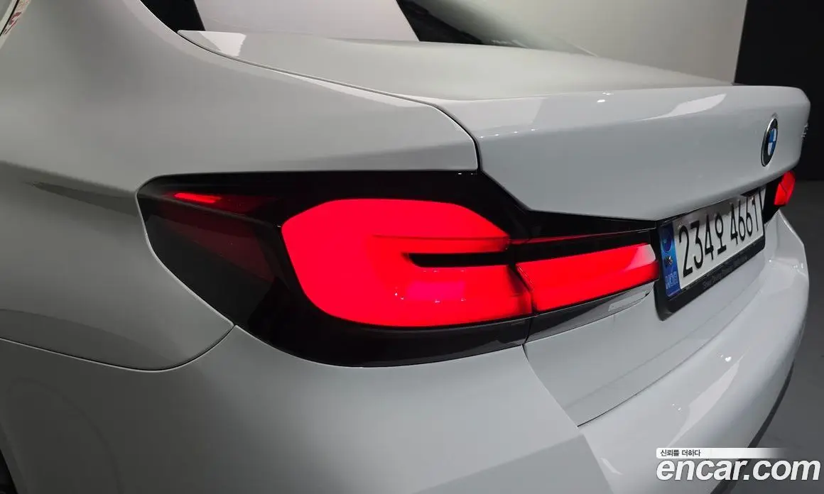 BMW 5 серия 2023 2.0 автомат (гидро), фото 9 BMW 5 серия 2023 2.0 автомат (гидро), фото 9