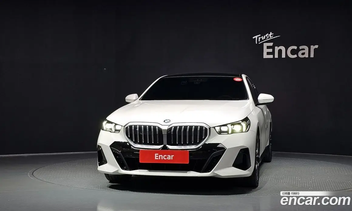 BMW 5 серия 2026 2.0 автомат (гидро), фото 3 BMW 5 серия 2026 2.0 автомат (гидро), фото 3