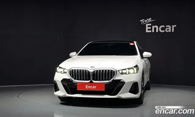 BMW 5 серия 2026 2.0 автомат (гидро), миниатюра 3 BMW 5 серия 2026 2.0 автомат (гидро), миниатюра 3