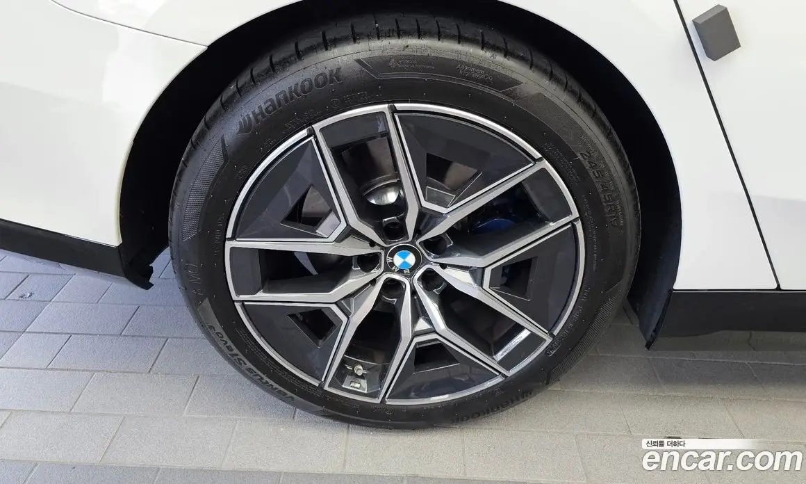 BMW 5 серия 2026 2.0 автомат (гидро), фото 5 BMW 5 серия 2026 2.0 автомат (гидро), фото 5