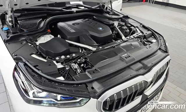 BMW 5 серия 2026 2.0 автомат (гидро), миниатюра 6 BMW 5 серия 2026 2.0 автомат (гидро), миниатюра 6