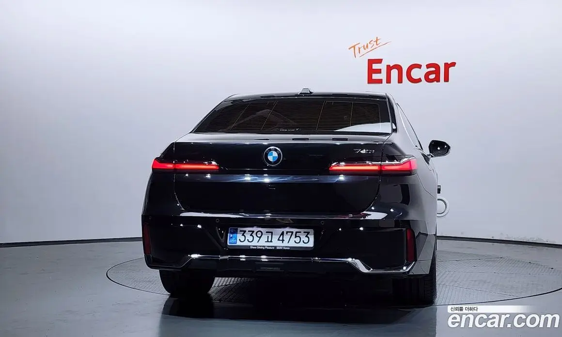 BMW 7 серия 2023 3.0 автомат (гидро), фото 4