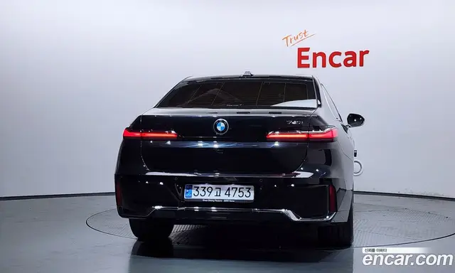 BMW 7 серия 2023 3.0 автомат (гидро), миниатюра 4