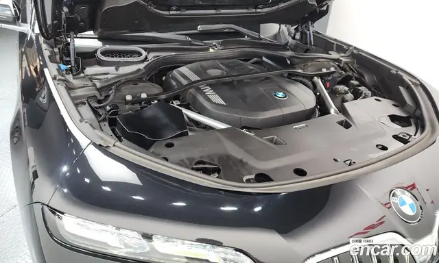 BMW 7 серия 2023 3.0 автомат (гидро), миниатюра 6