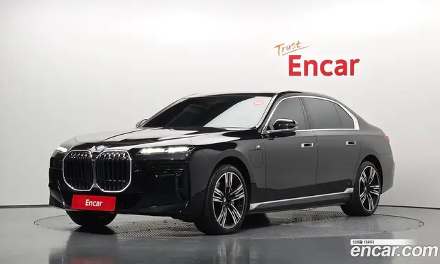 BMW 7 серия, 2023, 88 041 км