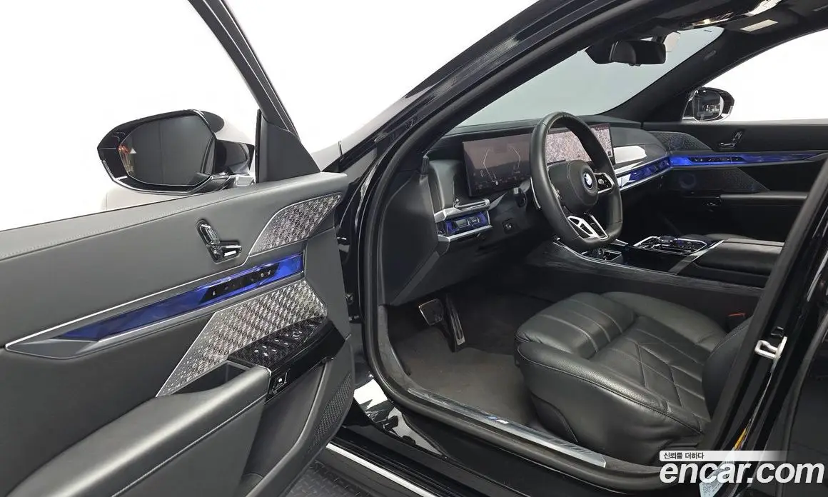 BMW 7 серия 2023 3.0 автомат (гидро), фото 13