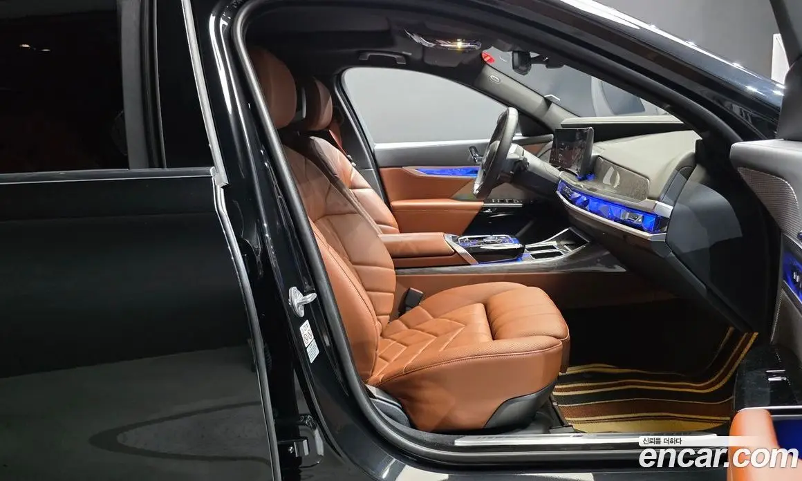 BMW i7 2023 0.3 автомат (гидро), фото 16 BMW i7 2023 0.3 автомат (гидро), фото 16