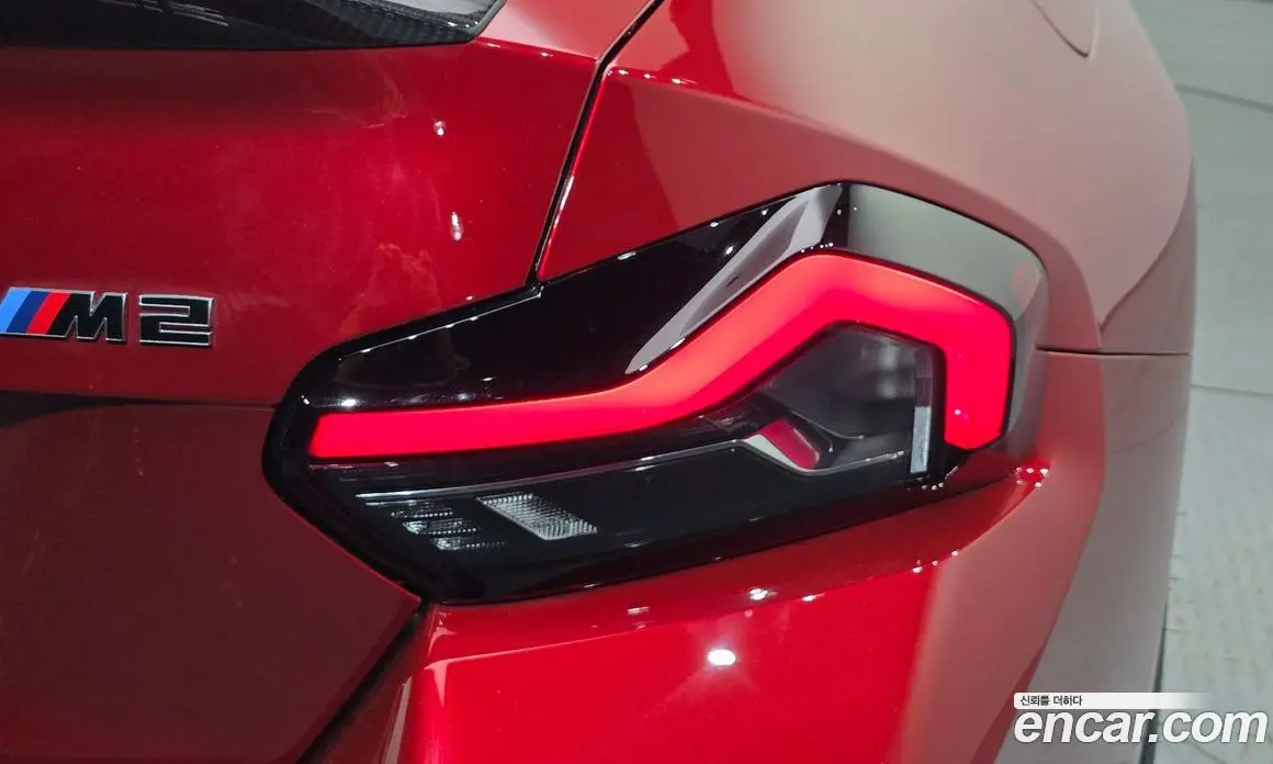 BMW M2 2025 3.0 автомат (гидро), фото 8 BMW M2 2025 3.0 автомат (гидро), фото 8