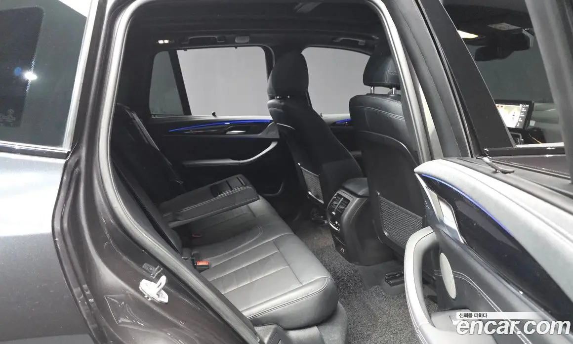 BMW X3 2023 3.0 автомат (гидро), фото 17