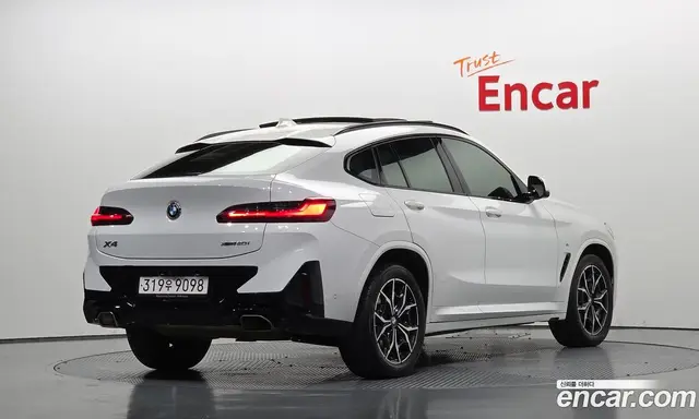BMW X4 2022 2.0 автомат (гидро), миниатюра 2