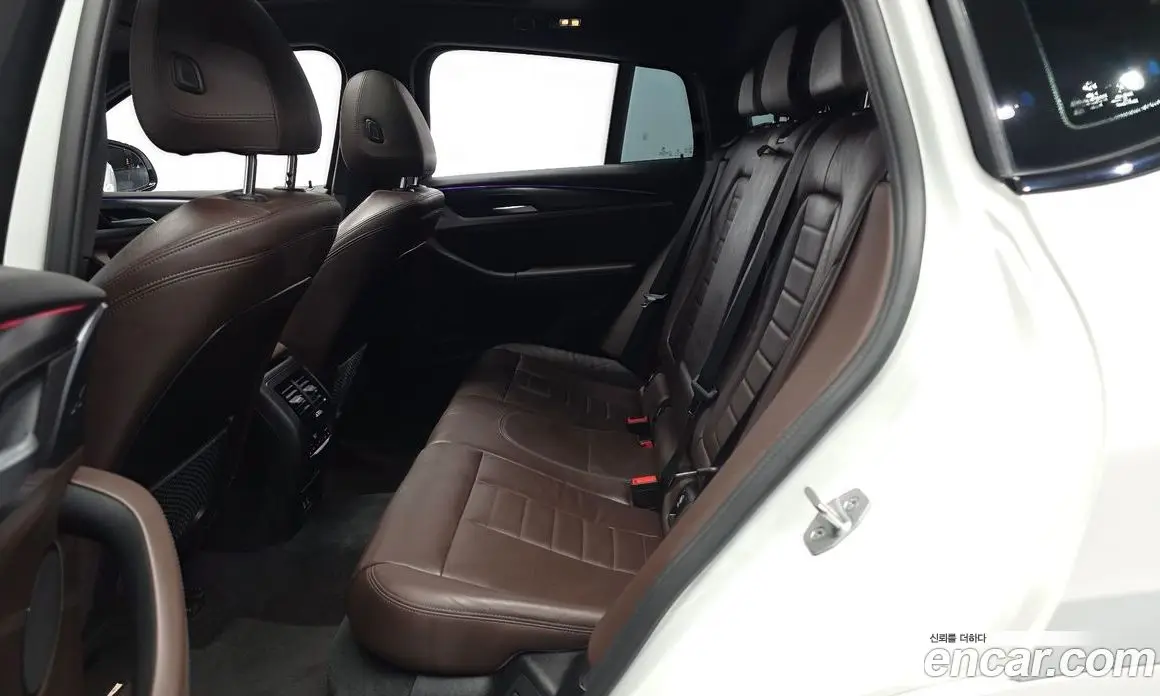 BMW X4 2022 2.0 автомат (гидро), фото 16