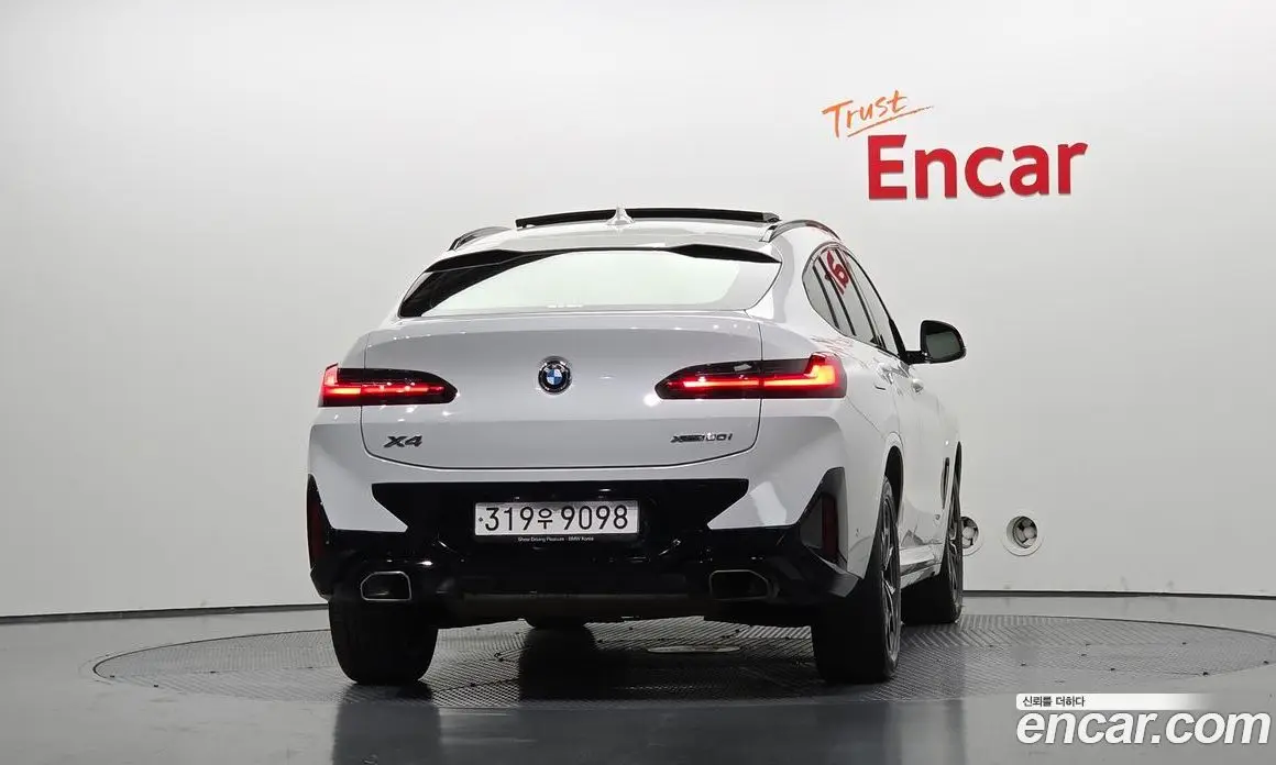 BMW X4 2022 2.0 автомат (гидро), фото 4