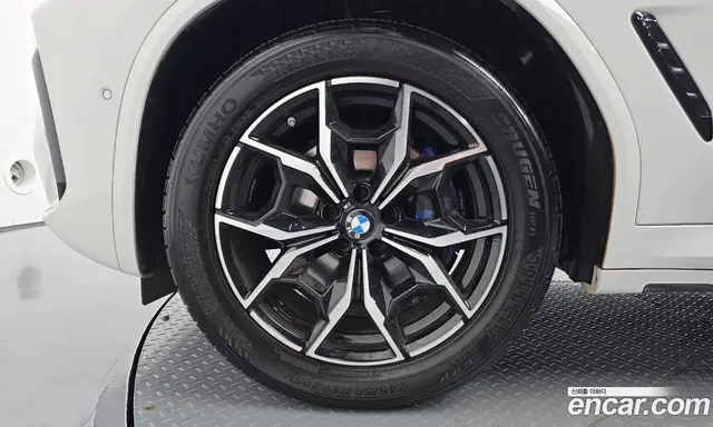 BMW X4 2022 2.0 автомат (гидро), миниатюра 5