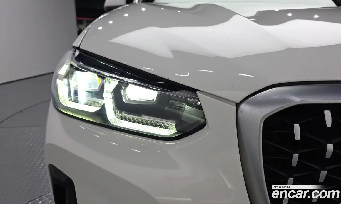 BMW X4 2022 2.0 автомат (гидро), фото 8