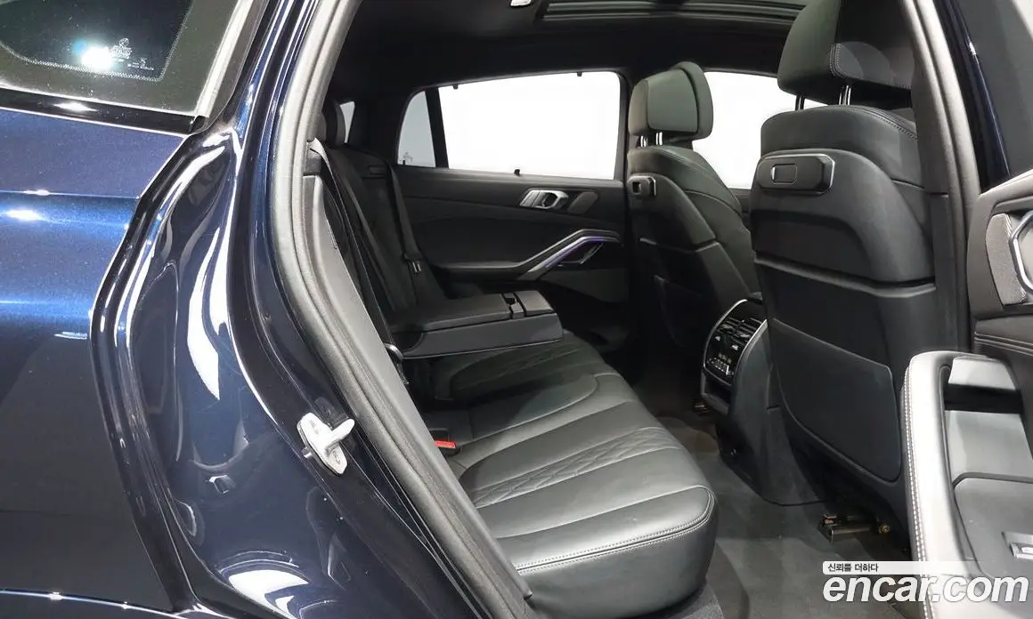 BMW X6 2024 3.0 автомат (гидро), фото 16