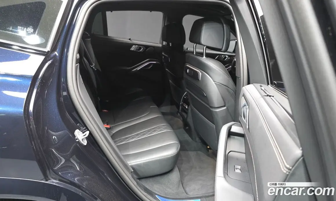 BMW X6 2025 3.0 автомат (гидро), фото 18