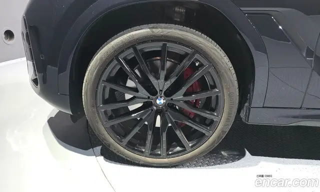 BMW X6 2025 3.0 автомат (гидро), миниатюра 5