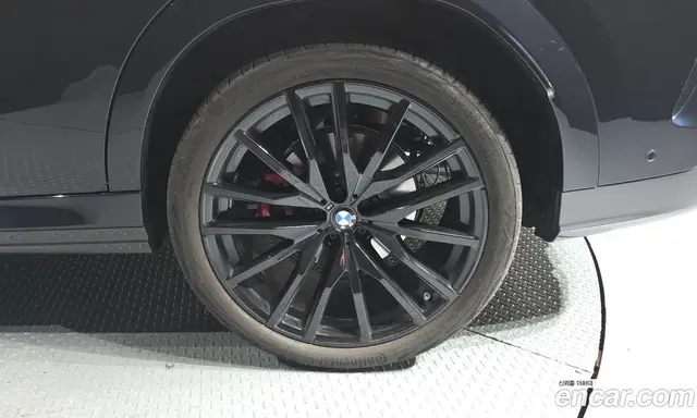 BMW X6 2025 3.0 автомат (гидро), миниатюра 7