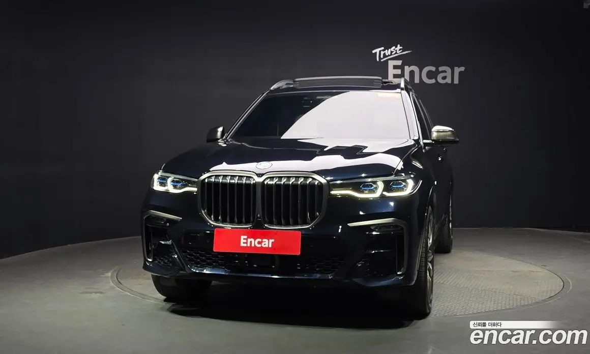 BMW X7 2022 4.4 автомат (гидро), фото 2 BMW X7 2022 4.4 автомат (гидро), фото 2