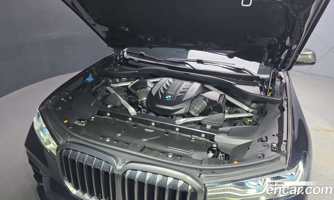 BMW X7 2022 4.4 автомат (гидро), фото 5 BMW X7 2022 4.4 автомат (гидро), фото 5