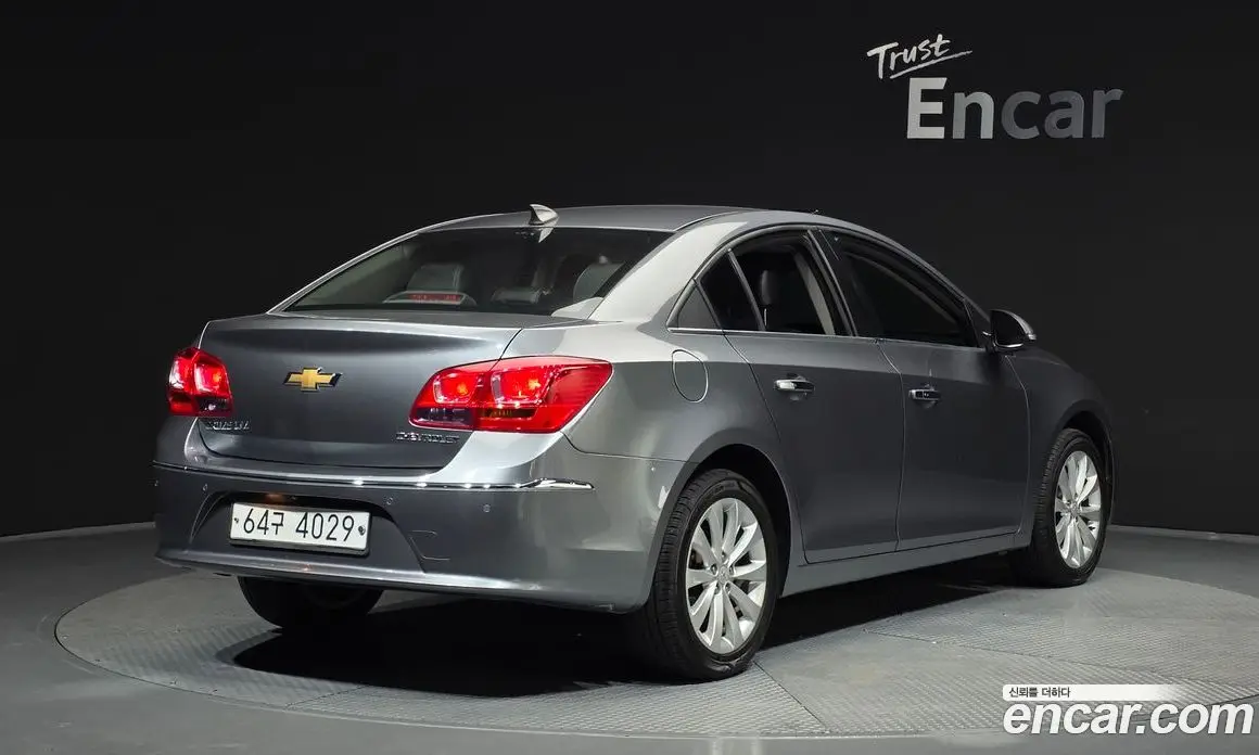 Chevrolet Cruze 2015 1.8 автомат (гидро), фото 2 Chevrolet Cruze 2015 1.8 автомат (гидро), фото 2