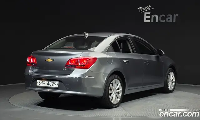 Chevrolet Cruze 2015 1.8 автомат (гидро), миниатюра 2 Chevrolet Cruze 2015 1.8 автомат (гидро), миниатюра 2