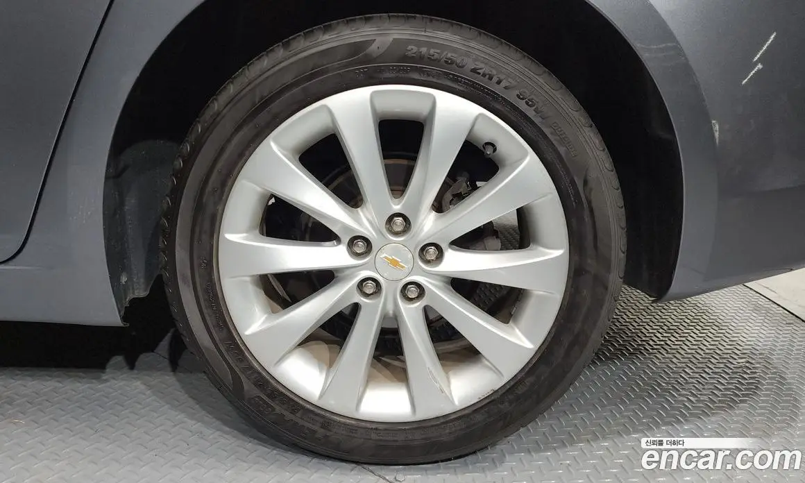 Chevrolet Cruze 2015 1.8 автомат (гидро), фото 7 Chevrolet Cruze 2015 1.8 автомат (гидро), фото 7