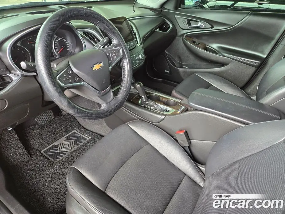 Chevrolet Malibu 2018 2.0 автомат (гидро), фото 11