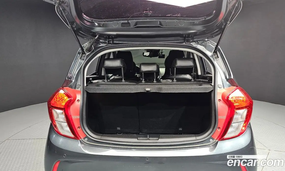 Chevrolet Spark 2018 1.0 автомат (гидро), фото 20