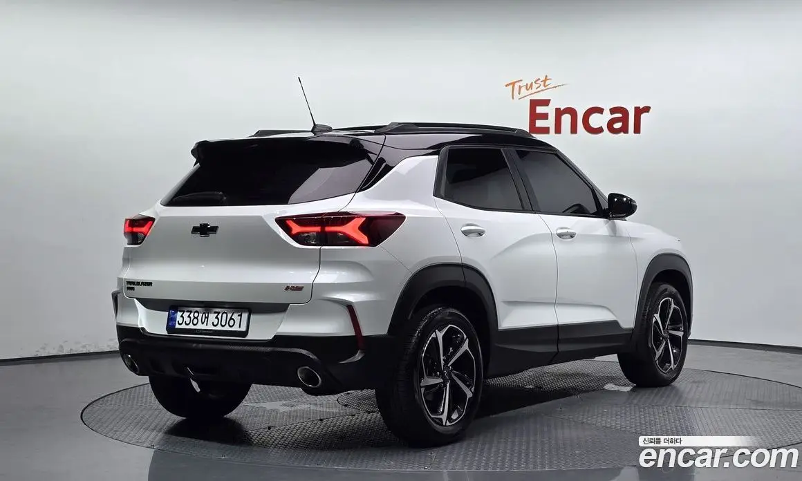 Chevrolet TrailBlazer 2023 1.3 автомат (гидро), фото 1 Chevrolet TrailBlazer 2023 1.3 автомат (гидро), фото 1