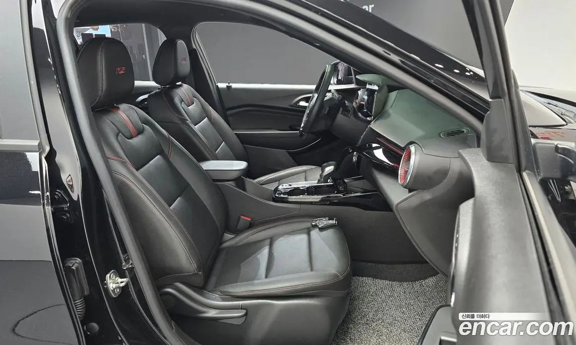 Chevrolet Trax 2023 1.2 автомат (гидро), фото 16