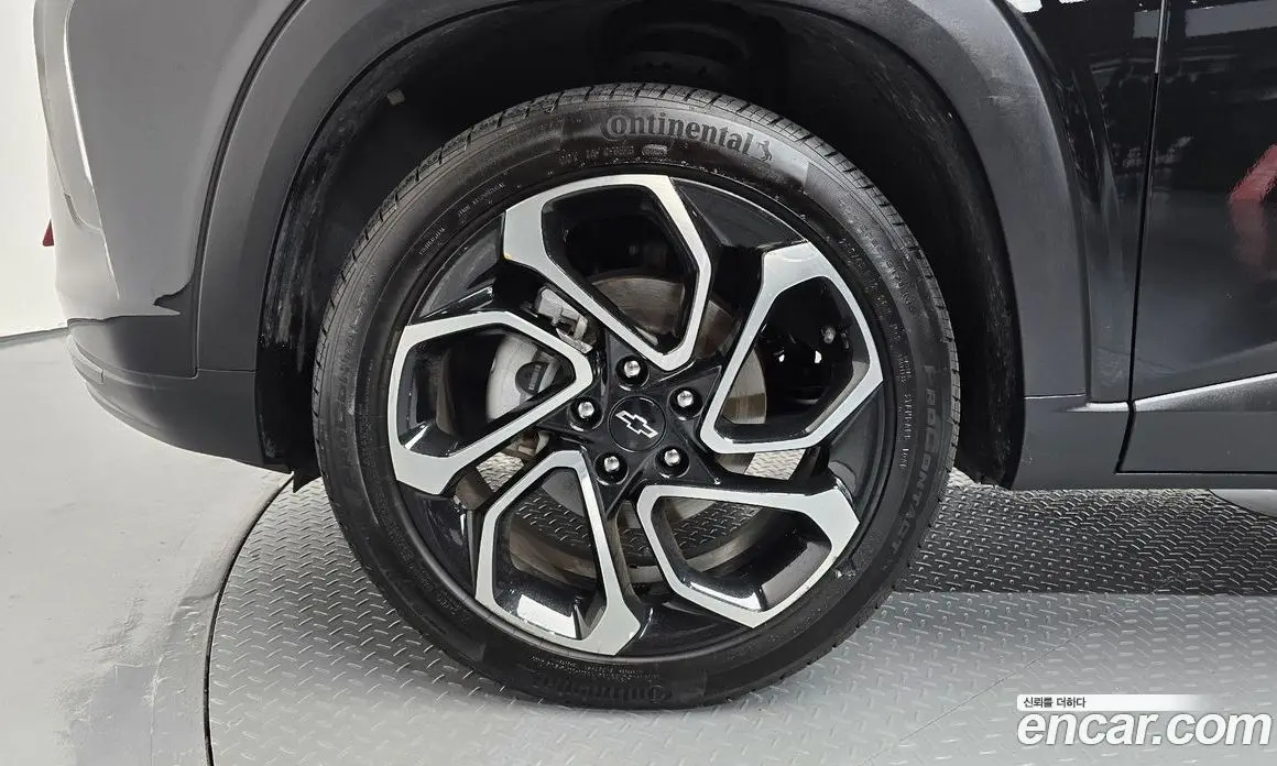 Chevrolet Trax 2023 1.2 автомат (гидро), фото 5