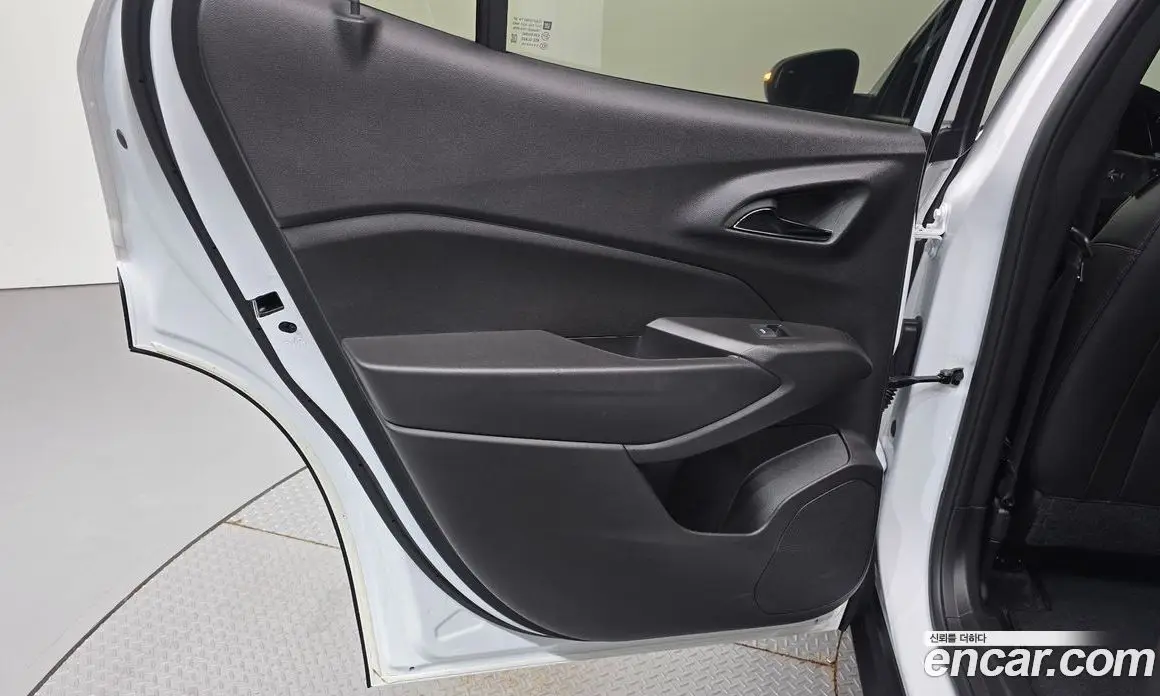 Chevrolet Trax 2023 1.2 автомат (гидро), фото 15